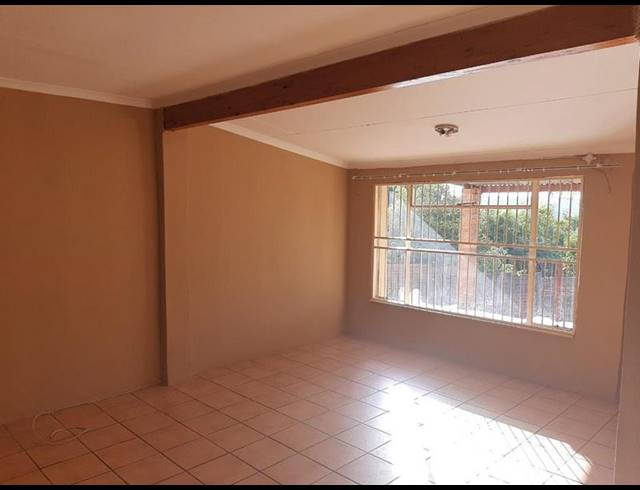 3 BEDROOM HOUSE FOR SALE IN KWAGGASRAND